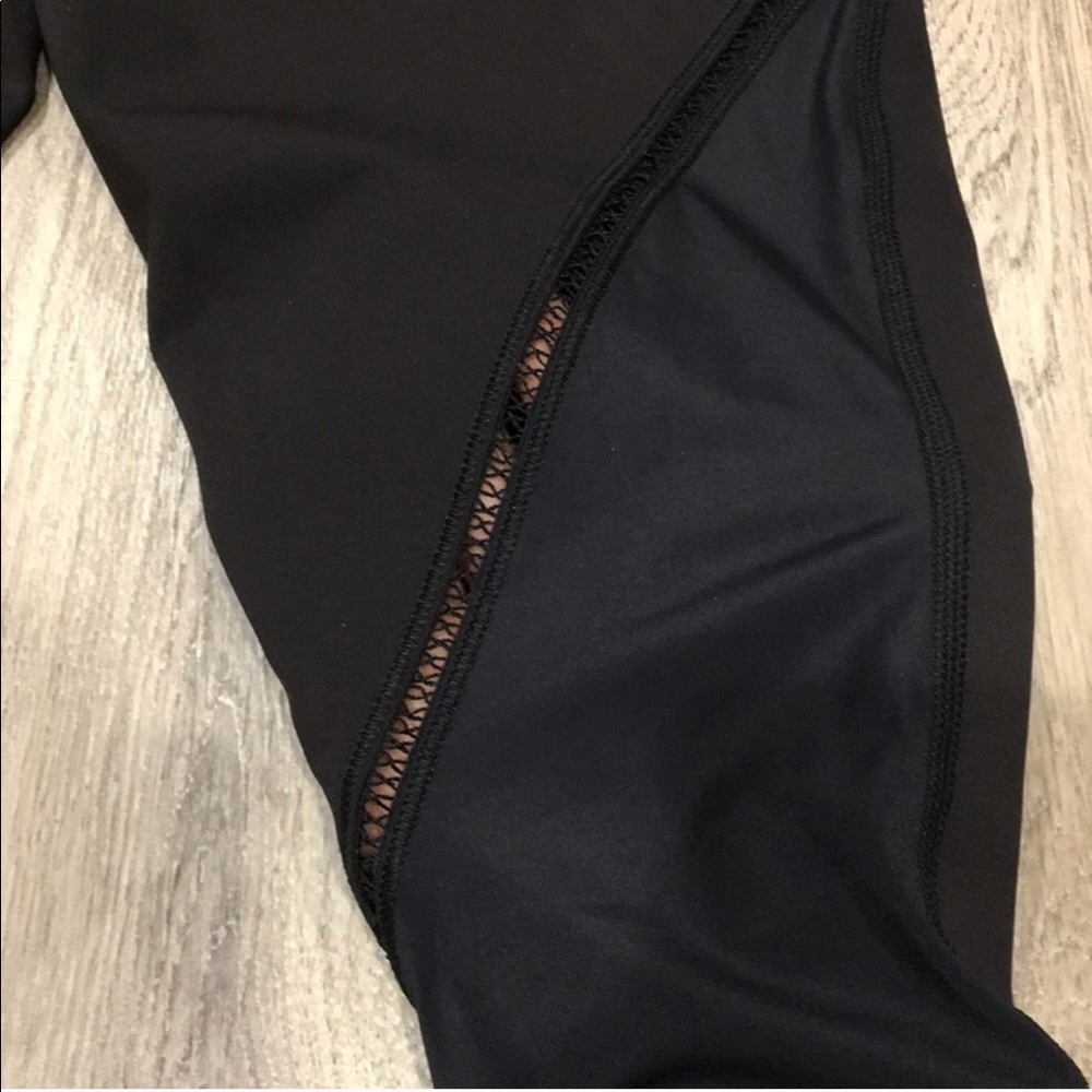 Lululemon crops